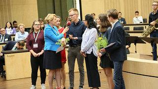 Foto: Gratulation der Preisträger Foto: Gratulation der Preisträger