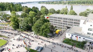 Foto: Blick von oben auf die Außenstelle Bonn, Platz der Vereinten Nationen Foto: Blick von oben auf die Außenstelle Bonn, Platz der Vereinten Nationen